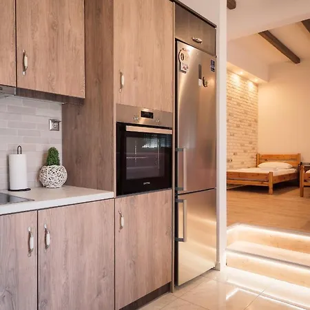 Kellys Cozy One Bedroom House Next To The Lägenhet