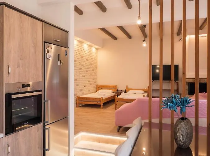 Kellys Cozy One Bedroom House Next To The *